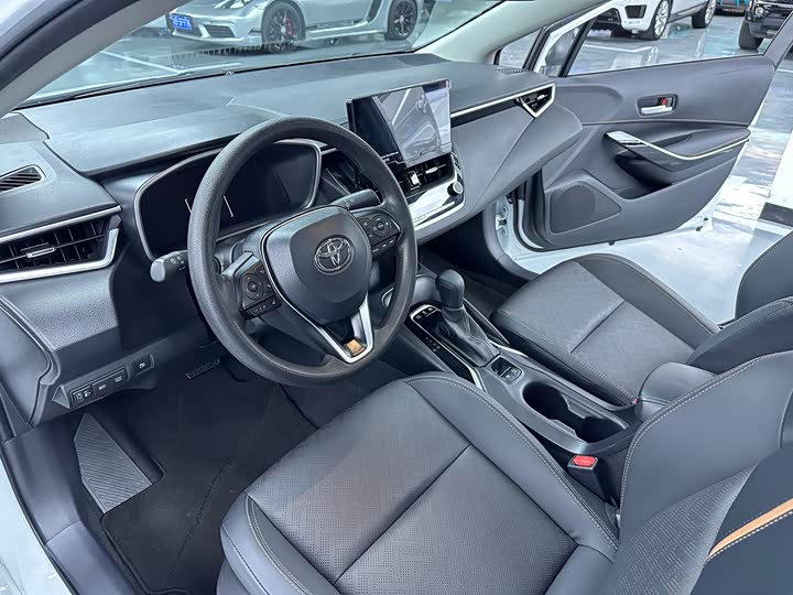 Фото 5 - Toyota Levin