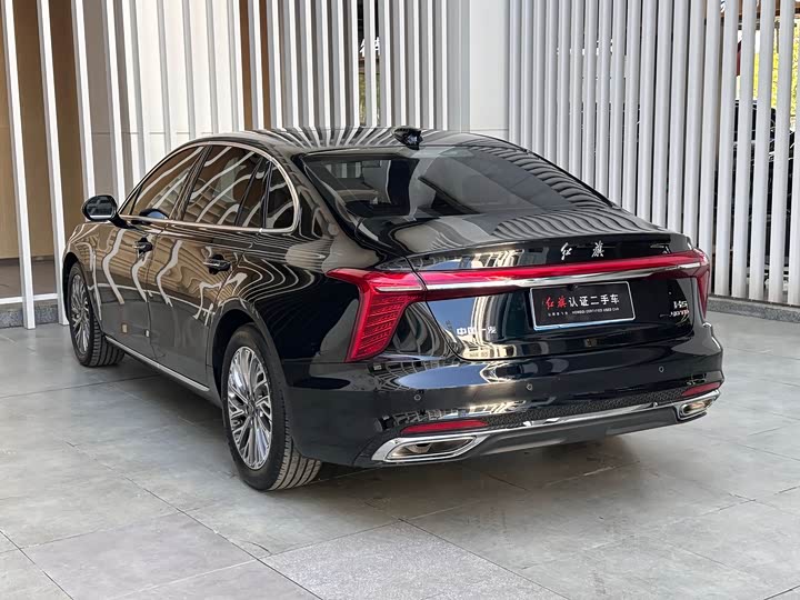 Фото 4 - Hongqi H5