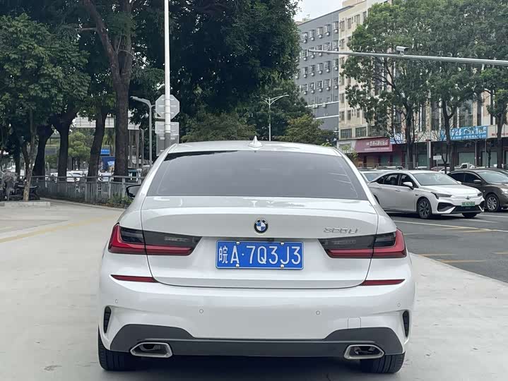 Фото 4 - BMW 3 Series