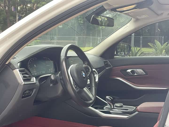 Фото 7 - BMW 3 Series