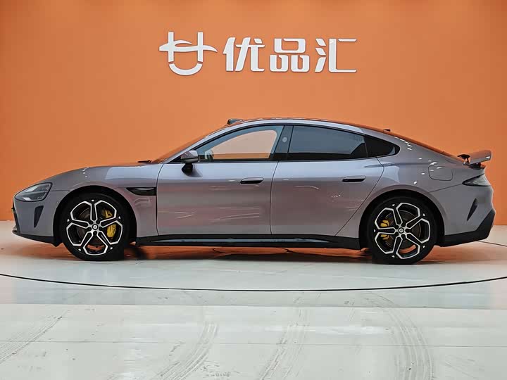 Фото 2 - Xiaomi SU7