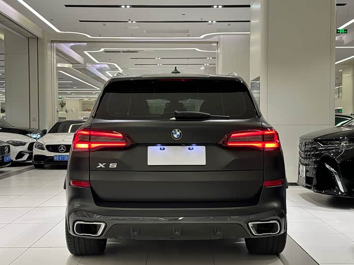 Фото 5 - BMW X5