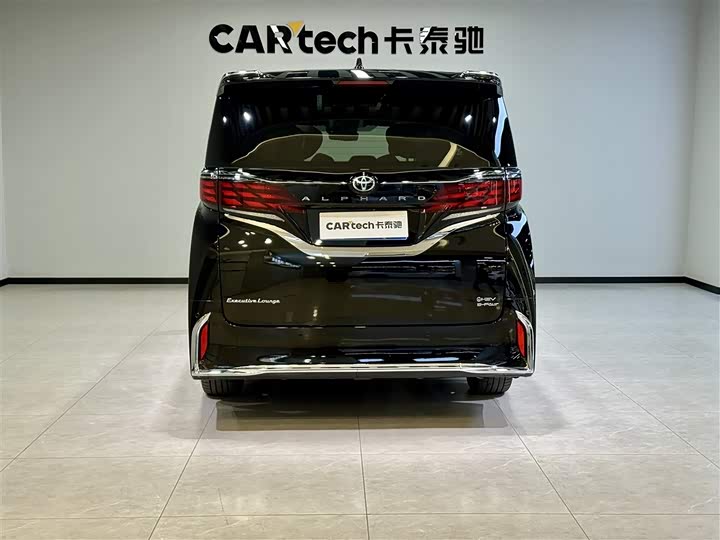 Фото 4 - Toyota Alphard