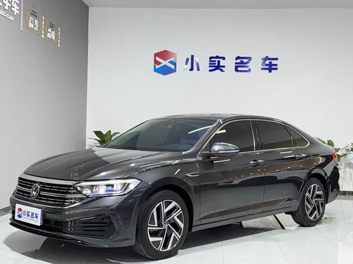 Фото 1 - Volkswagen Sagitar L