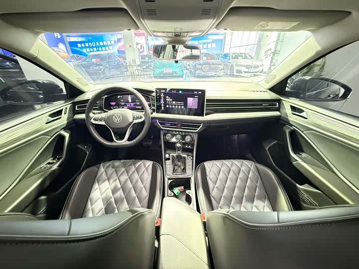 Фото 6 - Volkswagen Sagitar L