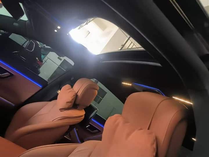 Фото 7 - Mercedes-Benz Maybach S-Class