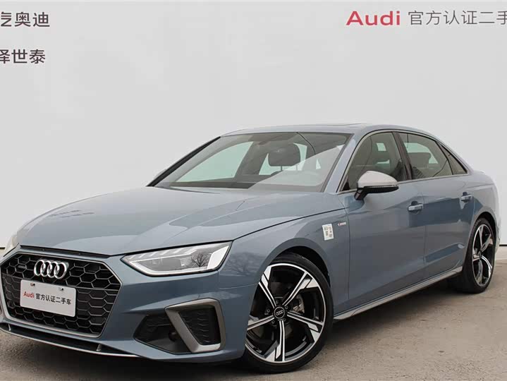 Фото 1 - Audi A4L