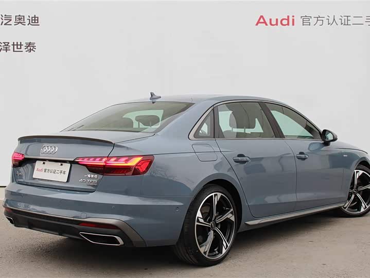 Фото 3 - Audi A4L