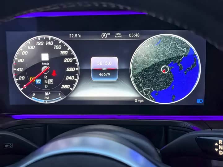 Фото 7 - Mercedes-Benz G-Class