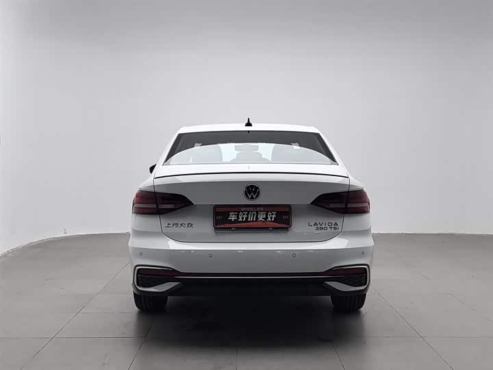 Фото 4 - Volkswagen Lavida