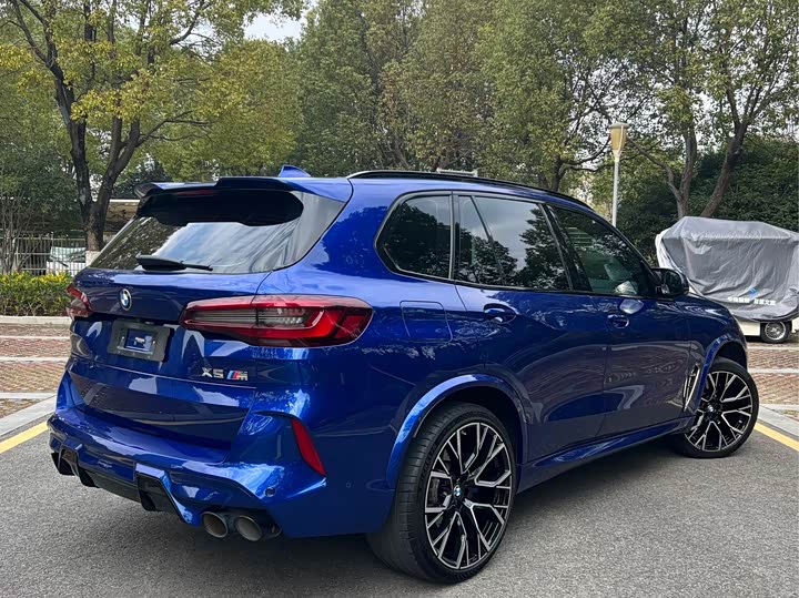 Фото 3 - BMW X5 M