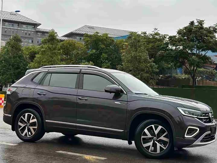 Фото 3 - Volkswagen Tayron