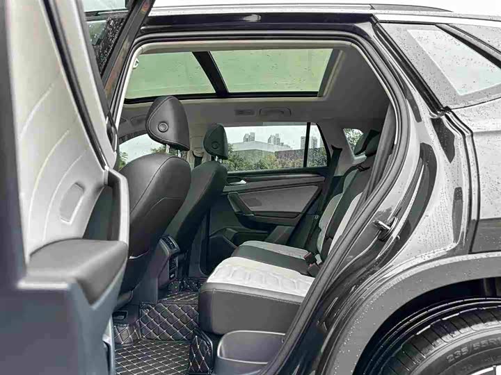 Фото 5 - Volkswagen Tayron