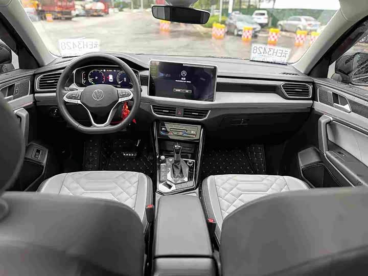 Фото 6 - Volkswagen Tayron