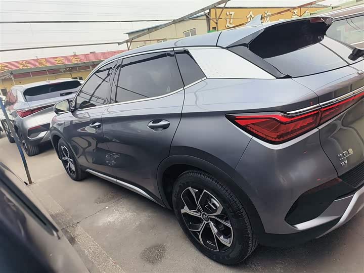 Фото 5 - BYD Yuan Plus