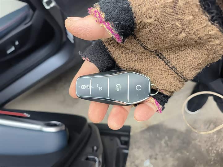 Фото 9 - BYD Yuan Plus