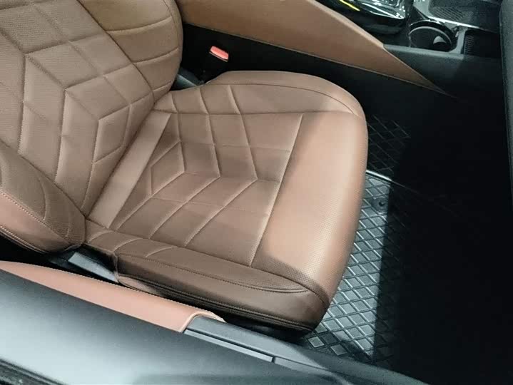 Фото 8 - BMW 5 Series