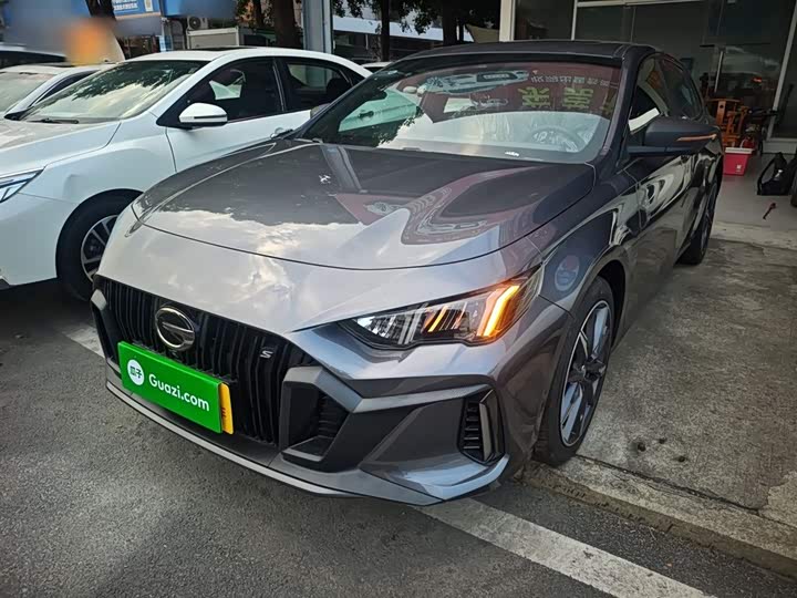 Фото 2 - GAC Trumpchi Empow R