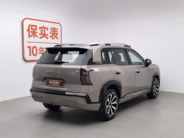 Фото 2 - GAC Aion V