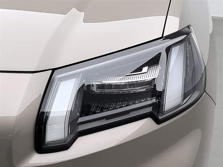 Фото 7 - GAC Aion V