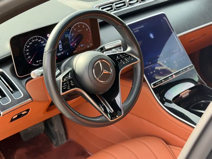 Фото 8 - Mercedes-Benz S-Class