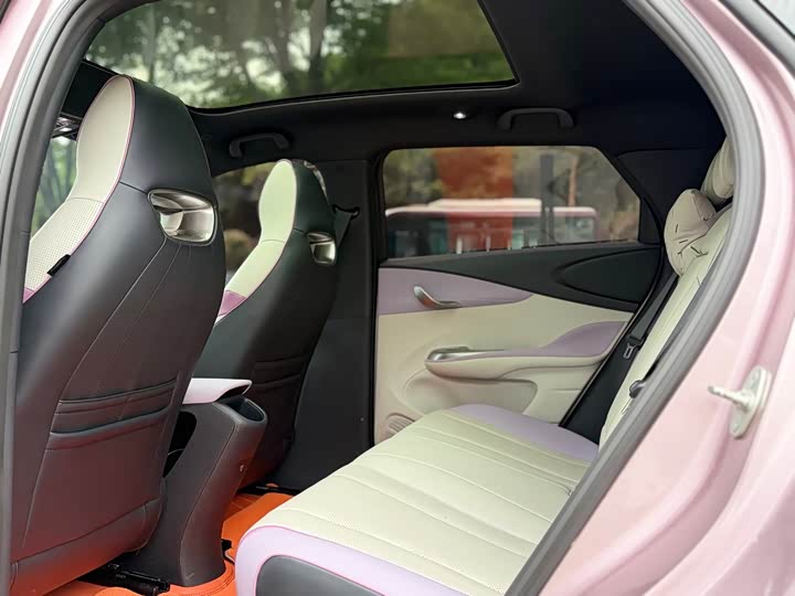 Фото 9 - BYD Dolphin