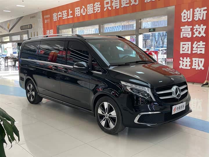 Фото 3 - Mercedes-Benz V-Class