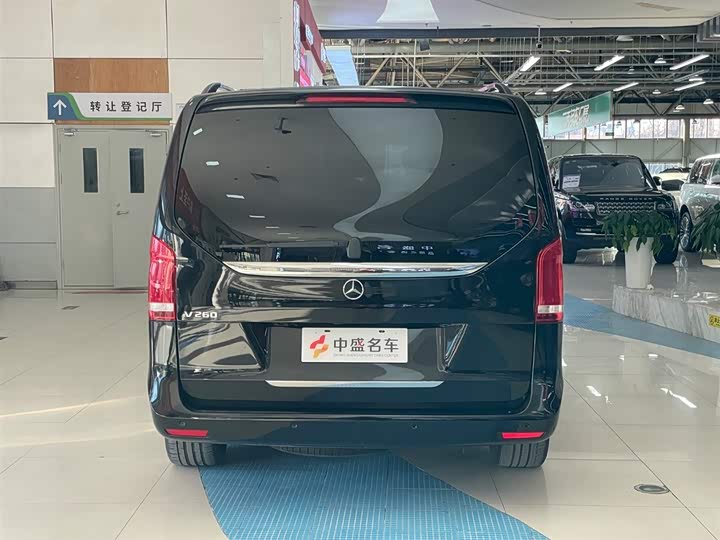 Фото 6 - Mercedes-Benz V-Class