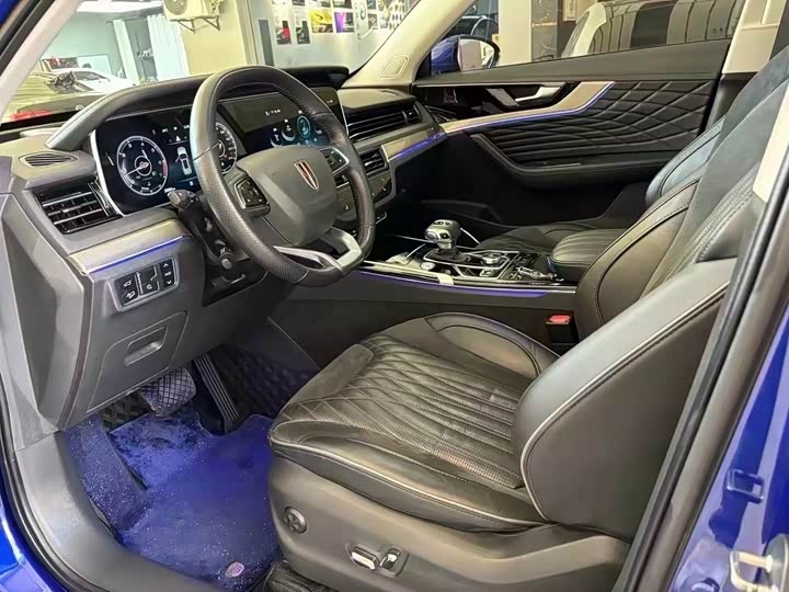 Фото 4 - Hongqi HS5