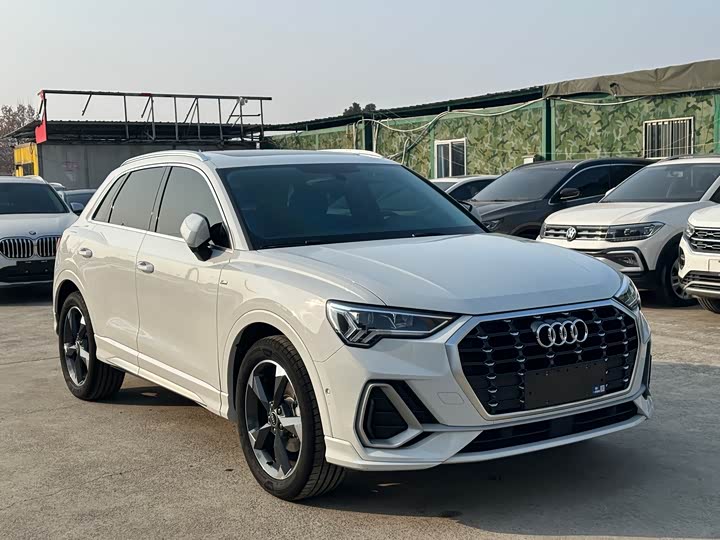 Фото 3 - Audi Q3