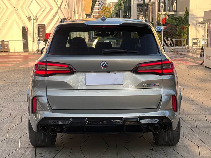 Фото 5 - BMW X5 M