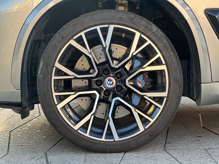 Фото 8 - BMW X5 M