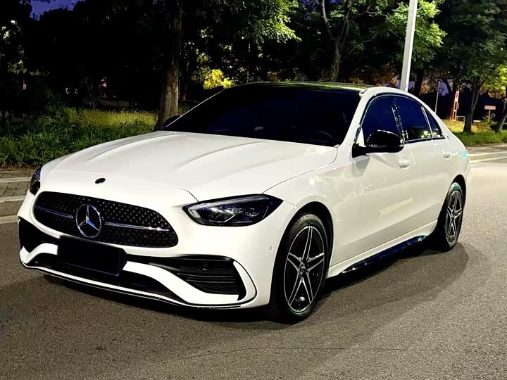 Фото 3 - Mercedes-Benz C-Class