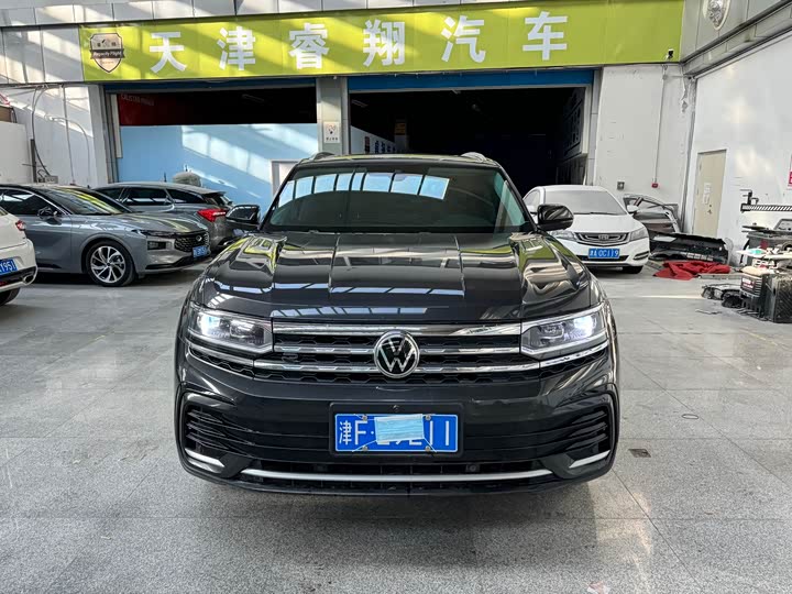 Фото 3 - Volkswagen Teramont X