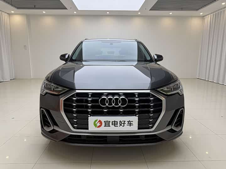 Фото 3 - Audi Q3