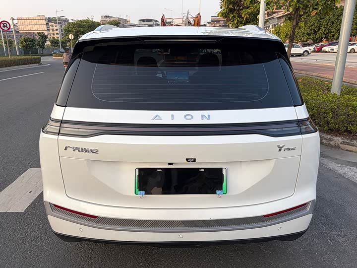 Фото 6 - GAC Aion Y