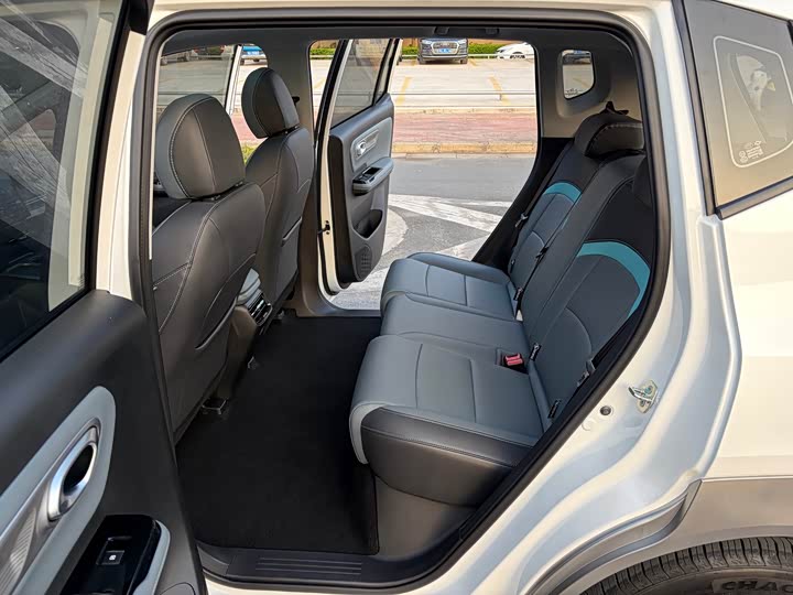 Фото 9 - GAC Aion Y