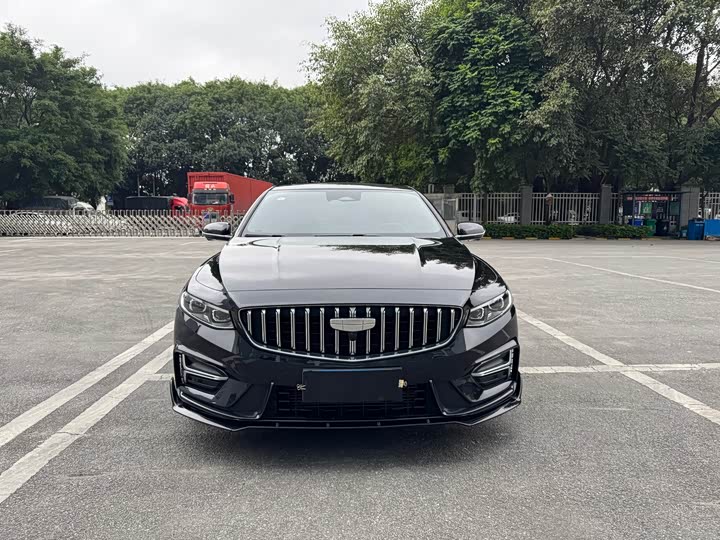 Фото 2 - Geely Preface