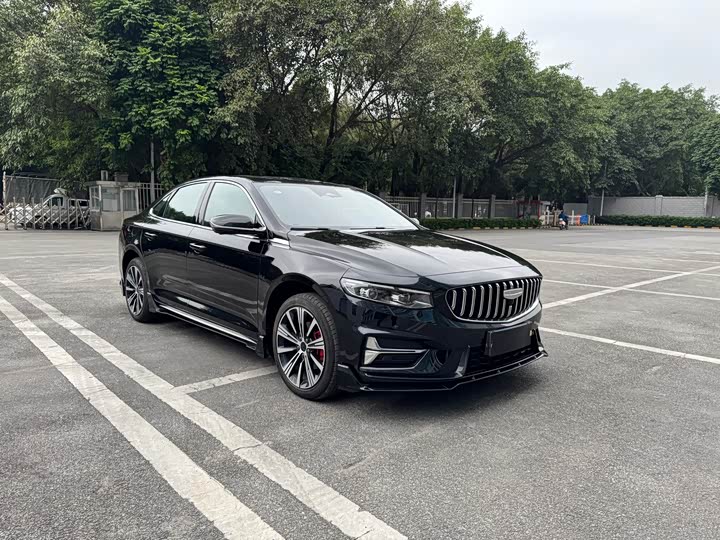 Фото 3 - Geely Preface