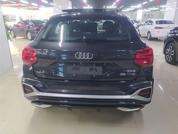 Фото 6 - Audi Q2L