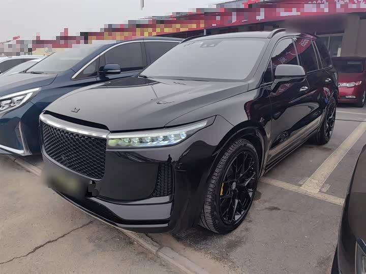 Фото 2 - LiXiang One