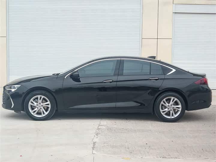 Фото 4 - Buick Regal