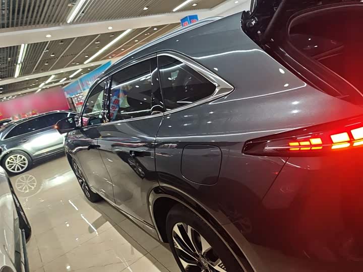 Фото 5 - Changan CS75 Plus