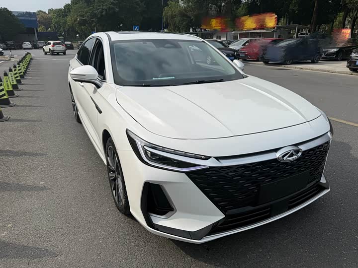 Фото 3 - Chery Arrizo 8