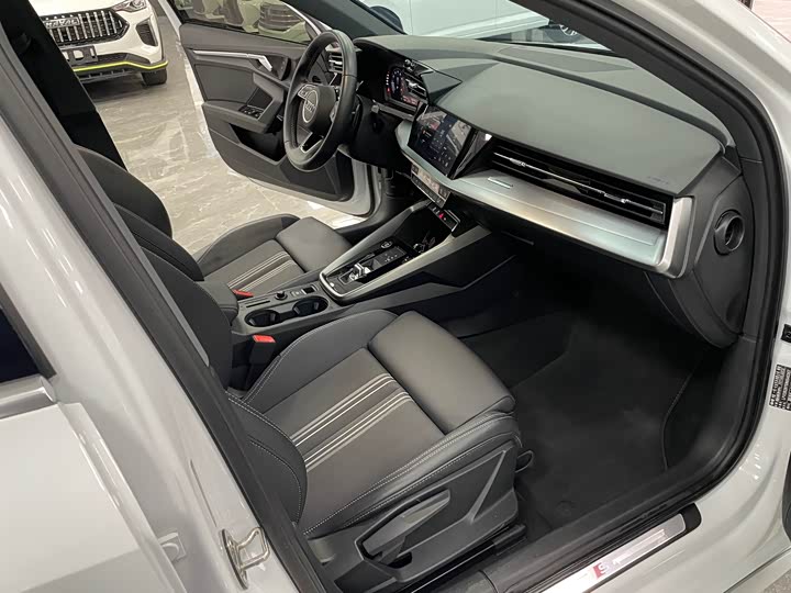 Фото 7 - Audi A3