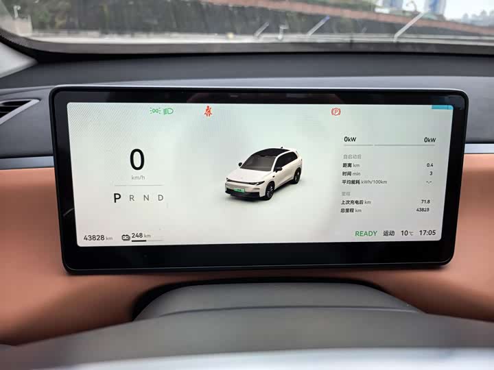 Фото 3 - Leapmotor C10