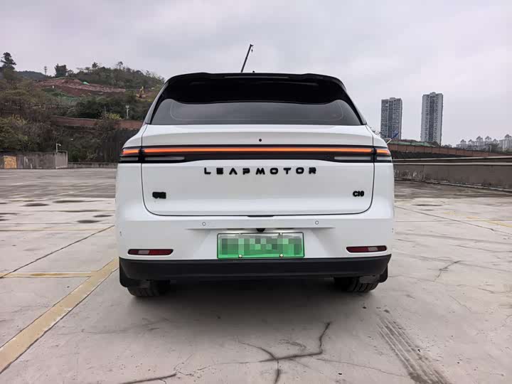 Фото 7 - Leapmotor C10