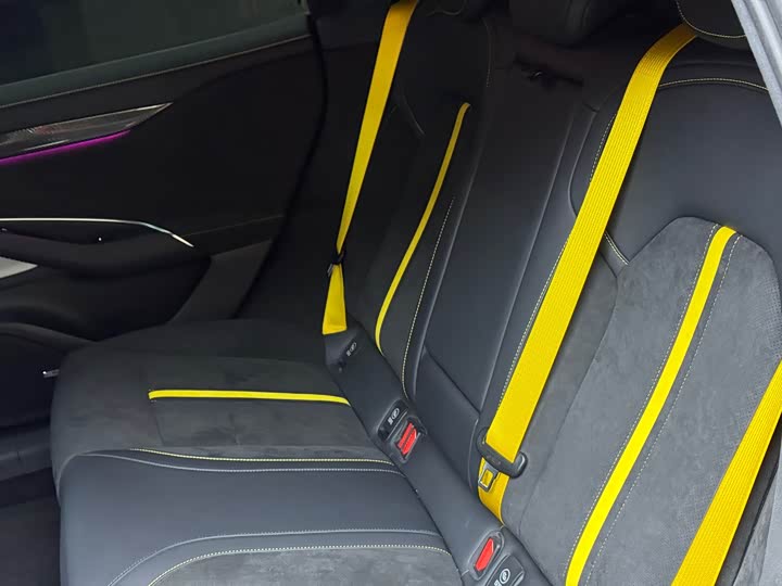 Фото 9 - Xiaomi SU7 Ultra