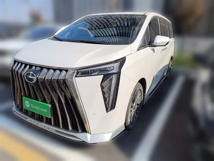 Фото 1 - GAC Trumpchi M8