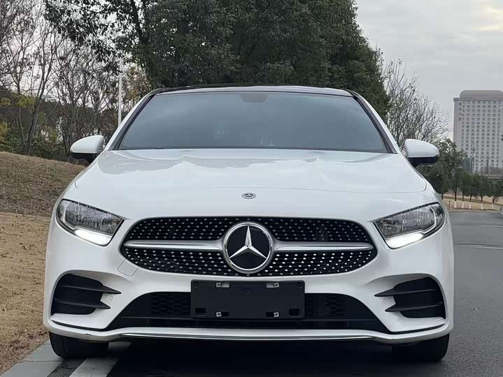 Фото 2 - Mercedes-Benz A-Class